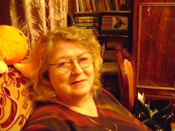 Нина Зверева