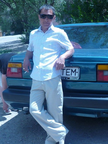 Саят Хасенов