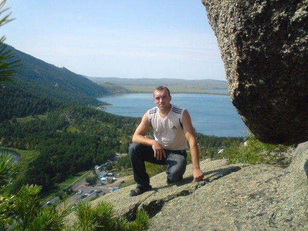 Андрей Канаев