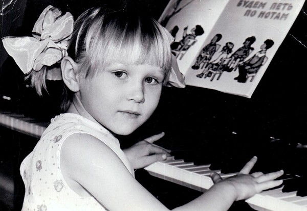 Алёна Лачинова