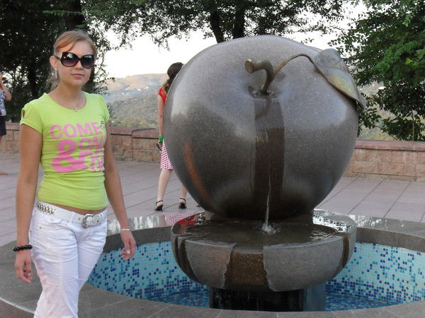 Любовь Борисенко