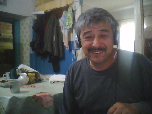 Мансур Кенжаев