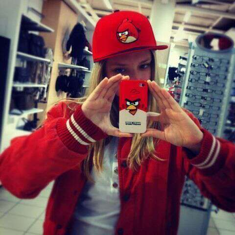 Акбота Серикова