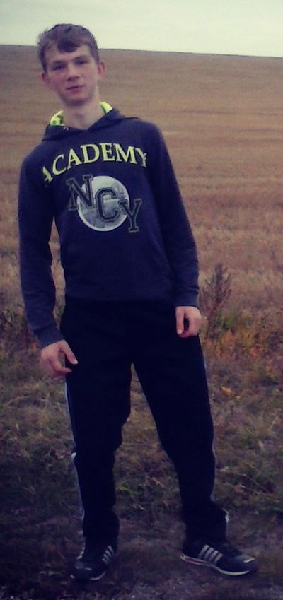 Александр Ухалин