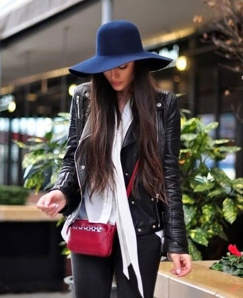 Айгуль Байжуманова (Есимханова)