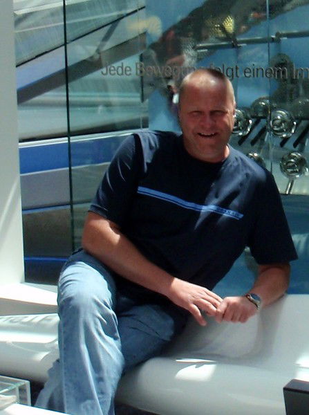 Андрис Манушс