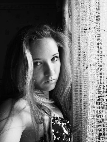 Женя Шутова