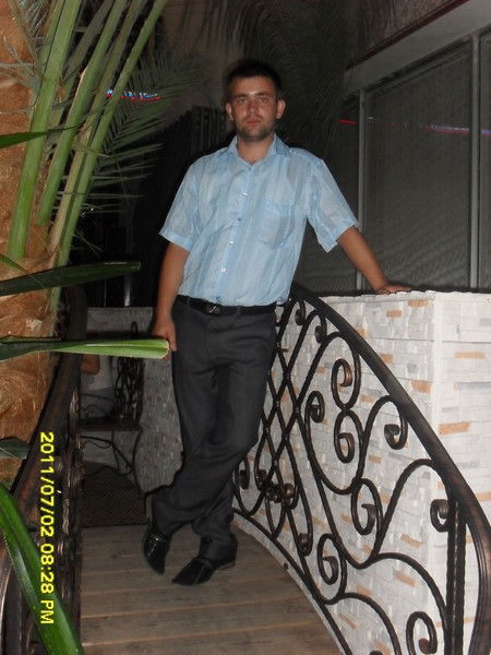 Дмитрий Тихонов