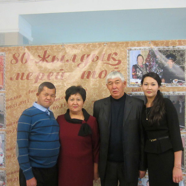 Жанат Есимбекова