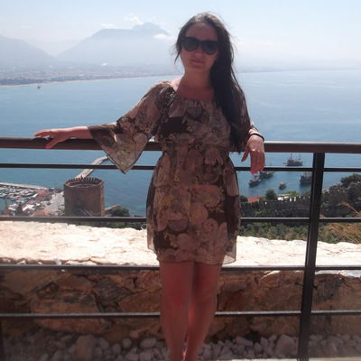 Анастасия Стоян