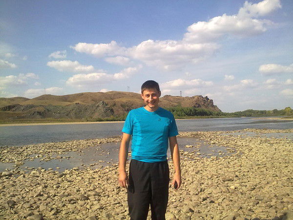 Дмитрий Катиев