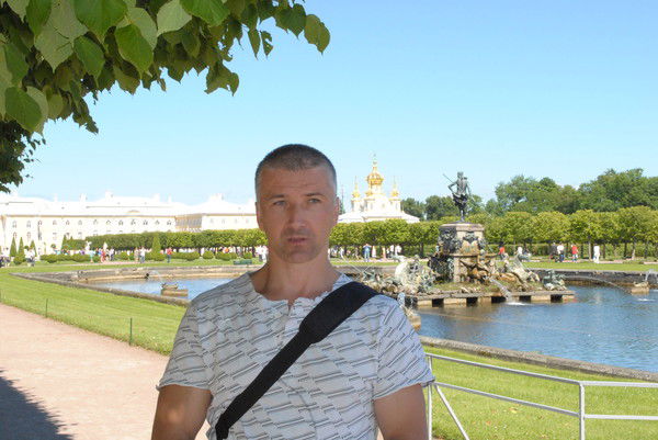 Стас Волков