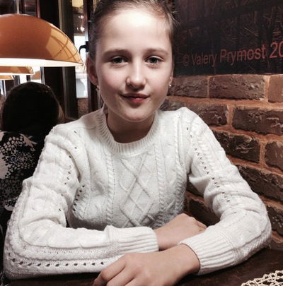 Ангелина Вельможина