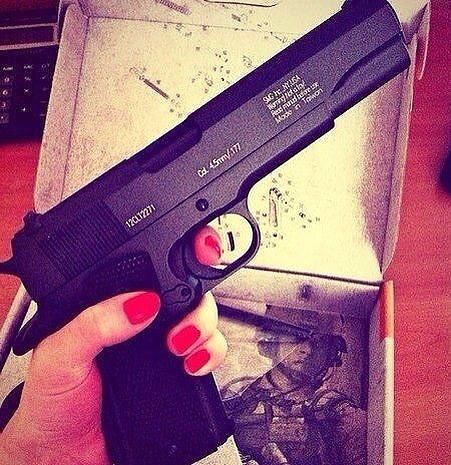 Vip Brunetka •°**°•.*.•°