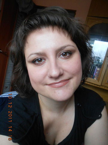 Анна Левада