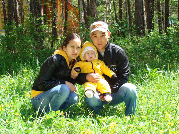 Лаура Демесинова