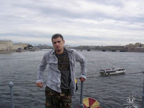 Эдуард Калюжный