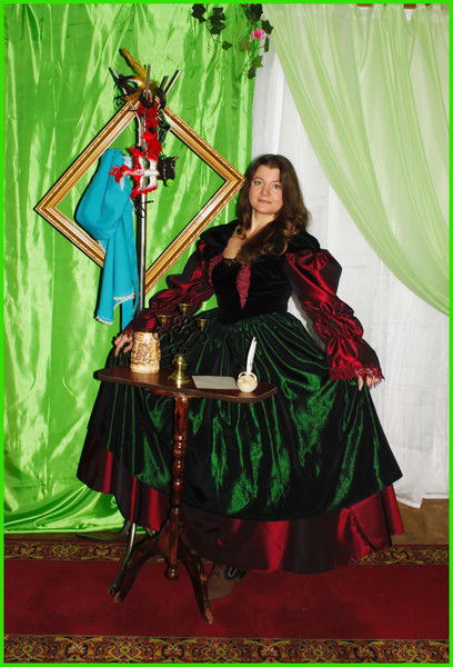 Елена Зелинская