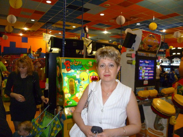 Марина Левина