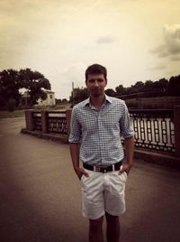 Денис Викторович