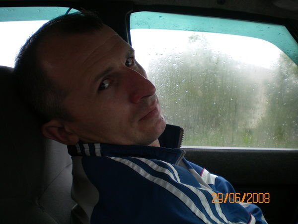 Олег Ушкарёв