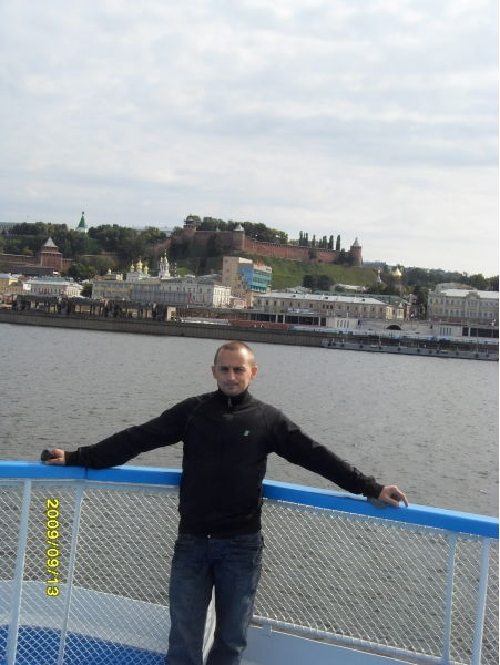 Олег Лимонов