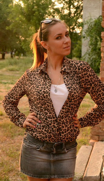 Таніта Ведмідь