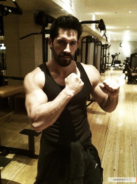 Мансур Галым