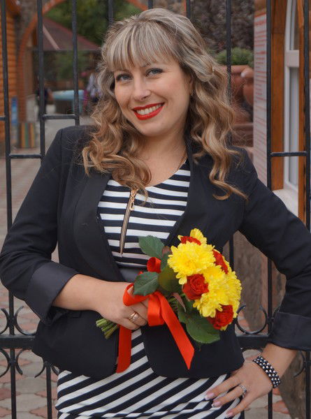 Юлия Торопова