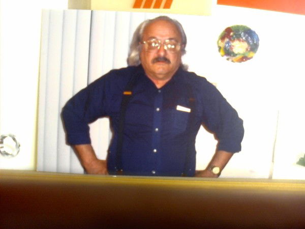 Михаил Ту 104