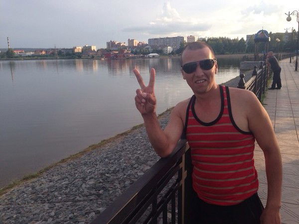 Олег Шамратов