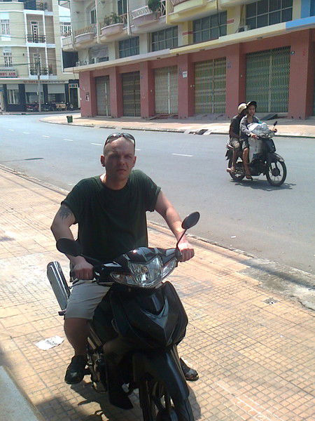 Александр Иващенко