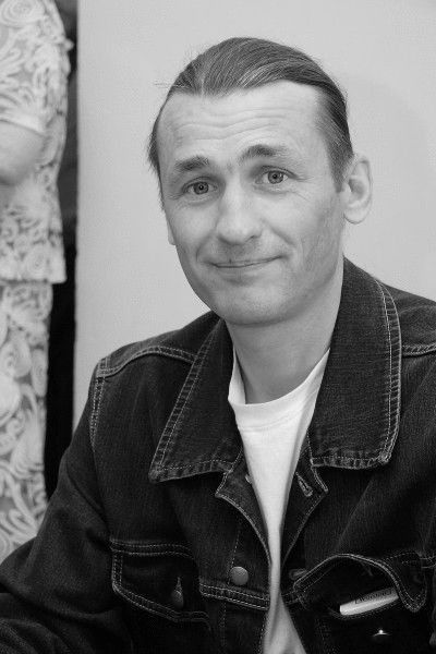 Олег Полежаев