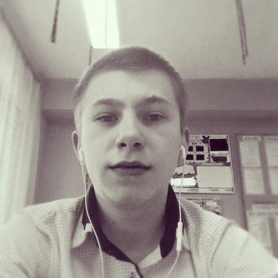 Роман Лазарев