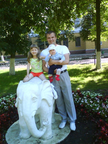 Денис Луконин