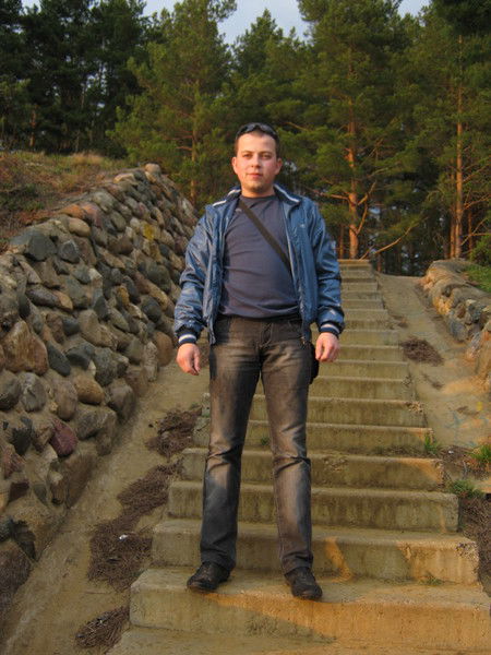 Евгений Иванов