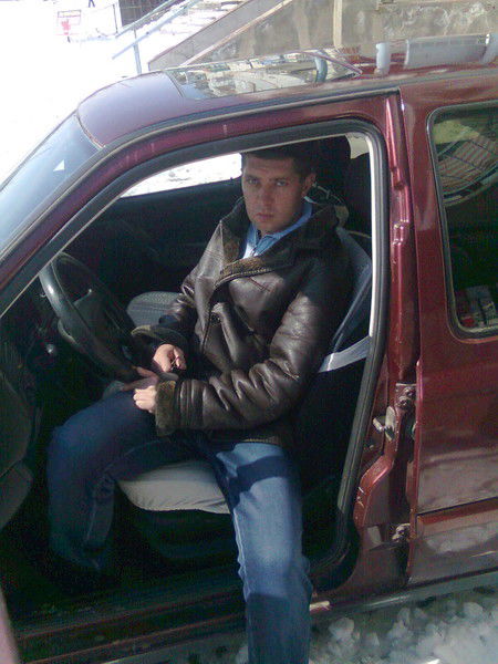 Денис Золотарев