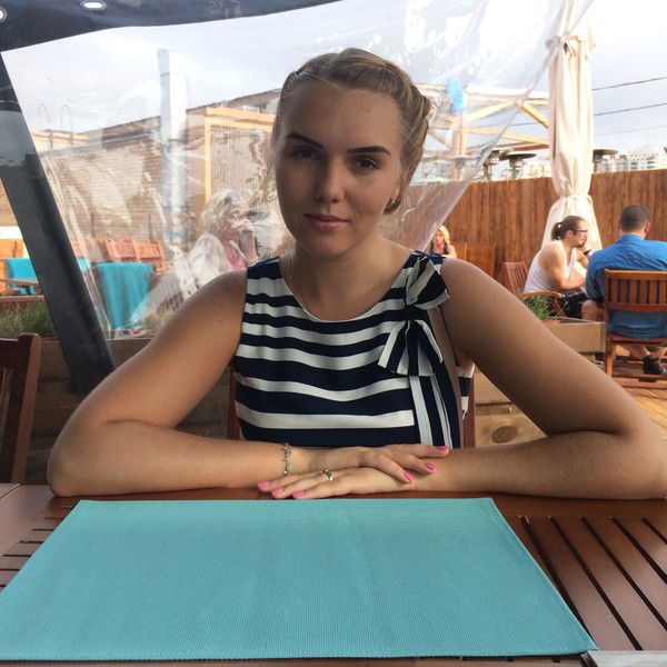 Ксения Швец