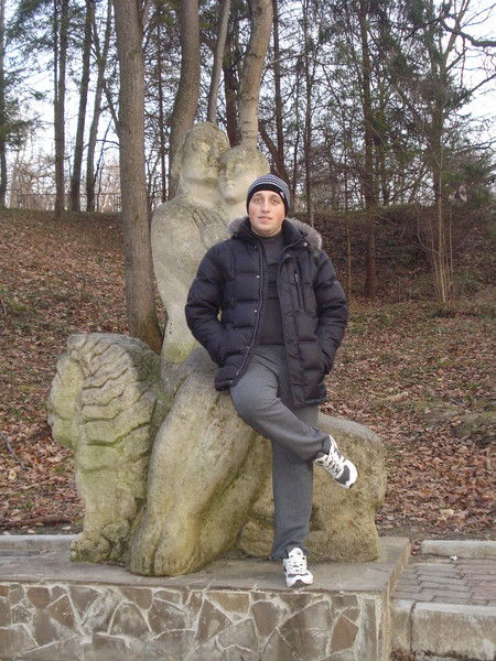 Олег Молчанюк