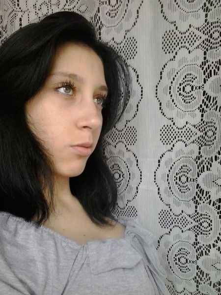 Оленька Дементьева