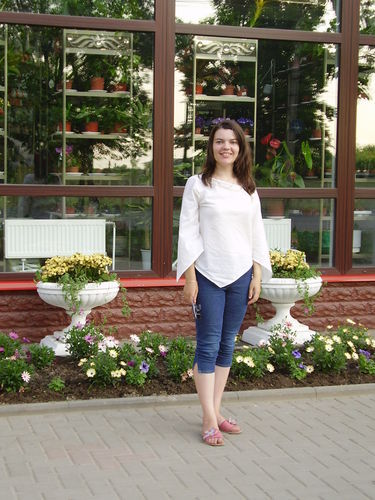 Надежда Саркисова