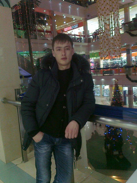 Азамат Ташенов