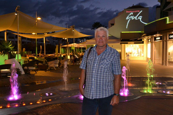 Александр Митрофанов