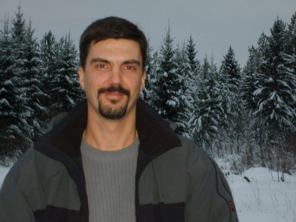 Михаил Пивоваров