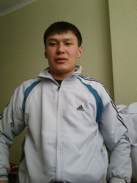 Дулат Дариянов