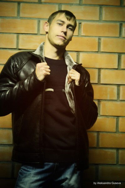 Паша Сучков