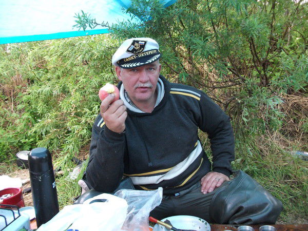 Юрий Веселов