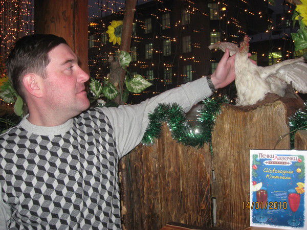 Виктор Новокрещёнов