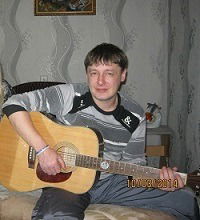 Денис Камахин