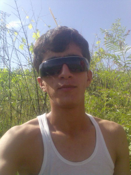 Бахадур Гиёсов